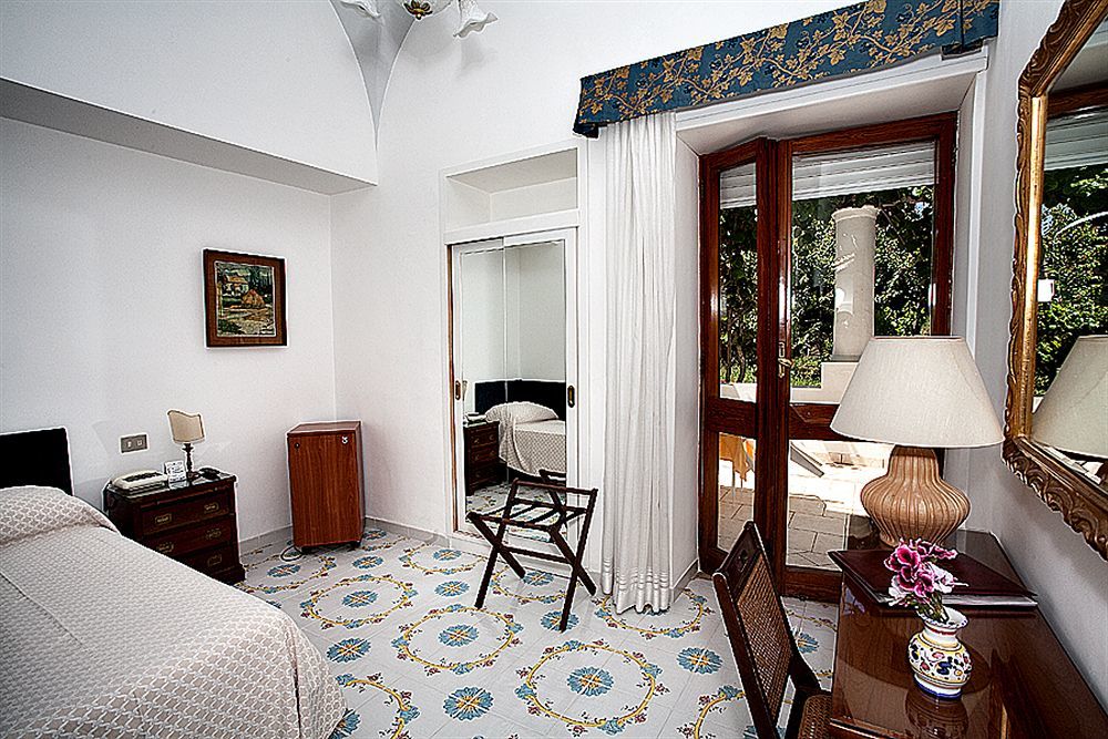 Hotel Bellavista Anacapri  Buitenkant foto